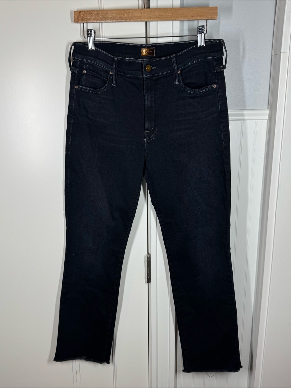 MOTHER The Rascal Ankle Snippet in Coffee, Tea or Me Blue/Black Distressed Sz 30